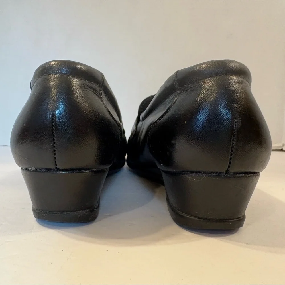 SAS Tripad Comfort black leather slip-on loafers shoes size 5.5